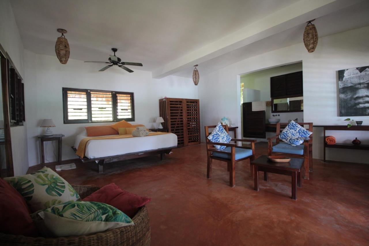 Hotel Sol Caribe Punta Allen Exterior foto