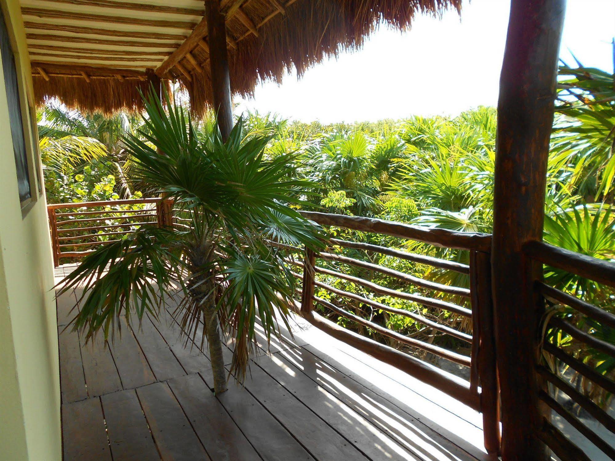 Hotel Sol Caribe Punta Allen Exterior foto